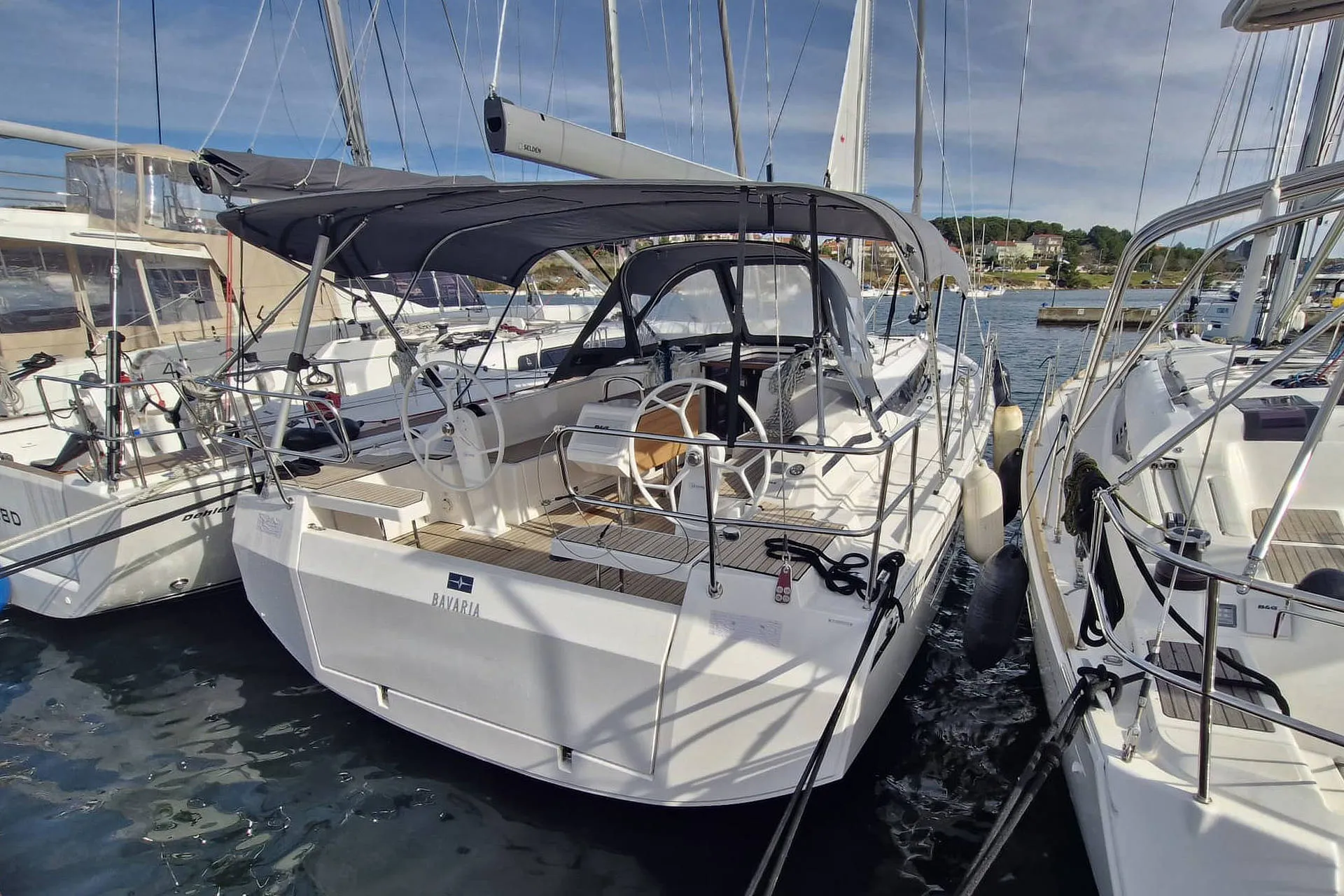 Bavaria 38 Cruiser Williams — фотография яхты 7