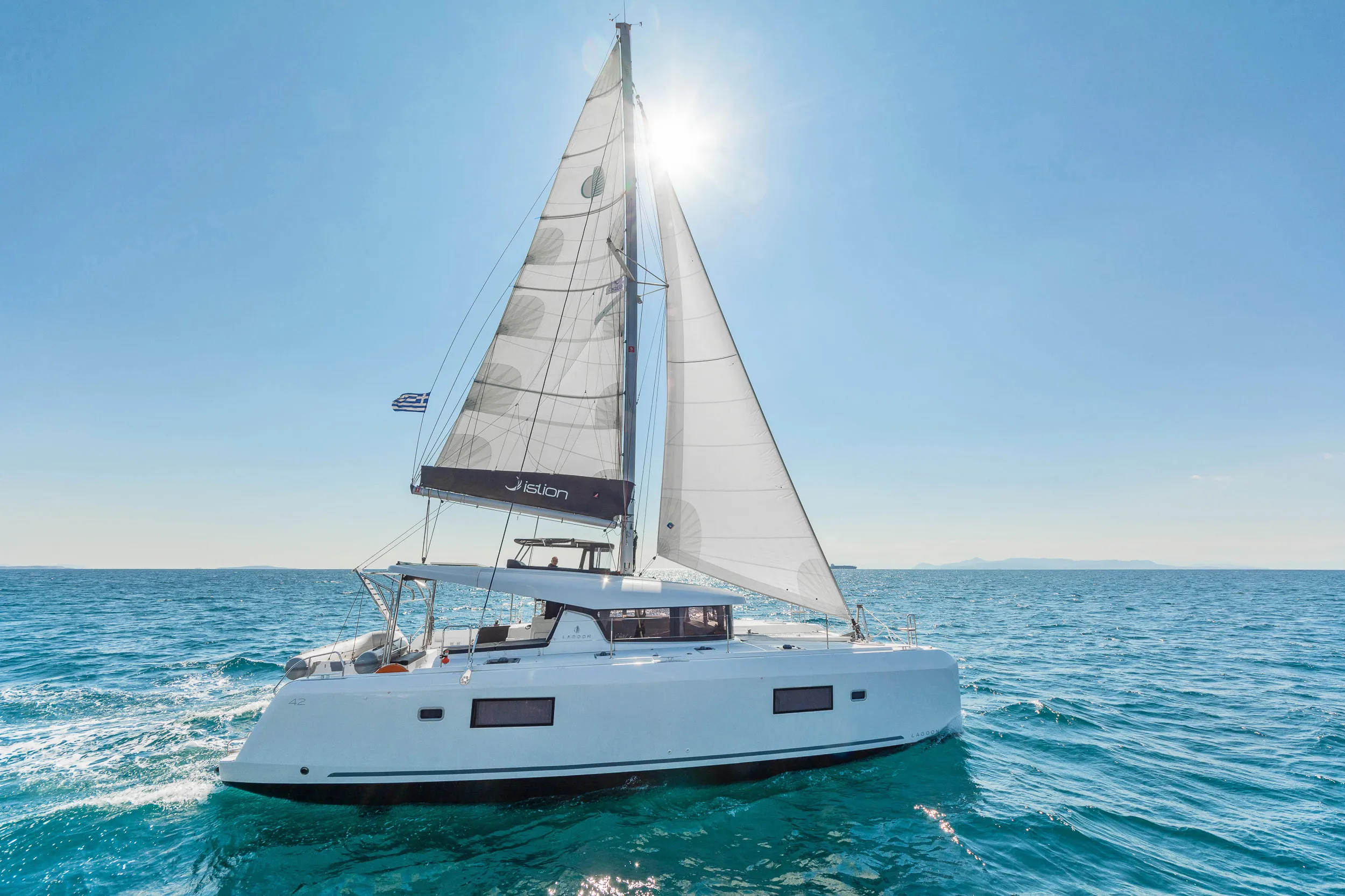 Lagoon 42 Wind Whisper — фотография яхты 5