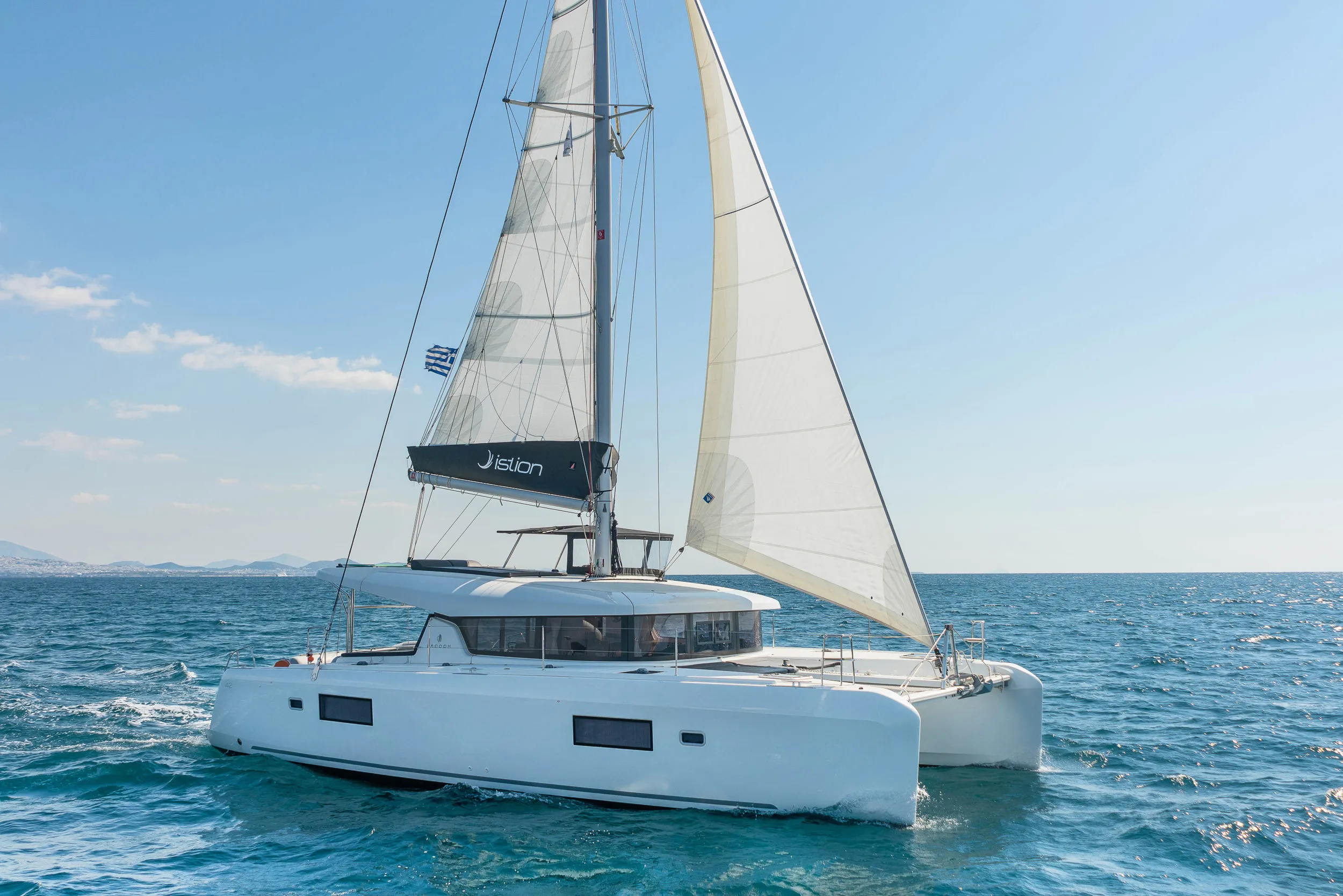 Lagoon 42 Wind Whisper — фотография яхты 17