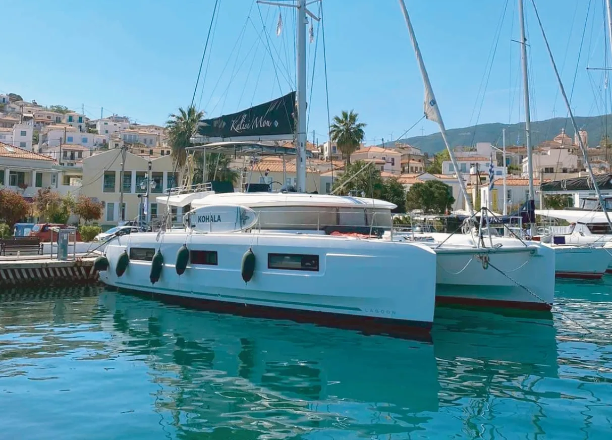 Lagoon 46 KALISI MOU (air condition, generator, water maker) _Skippered Only_ — фотография яхты 15