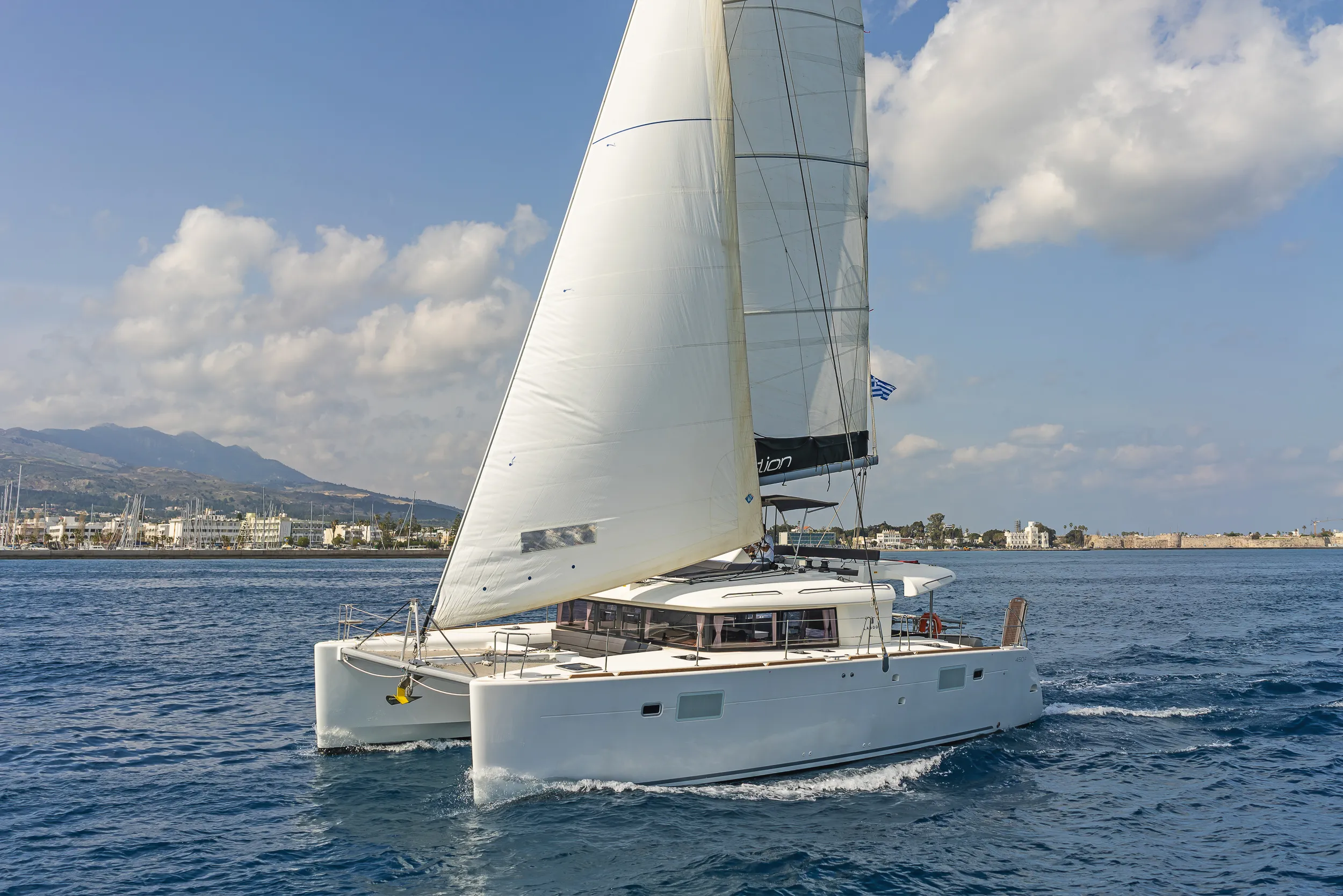 Lagoon 450 Fly Nemesis — jahtikuva 2