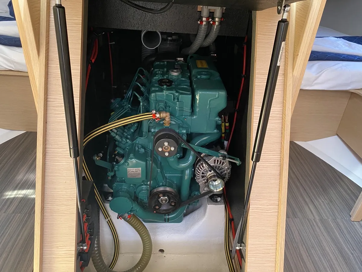 Dufour 390 Grand Large Musica — foto dello yacht n. 21