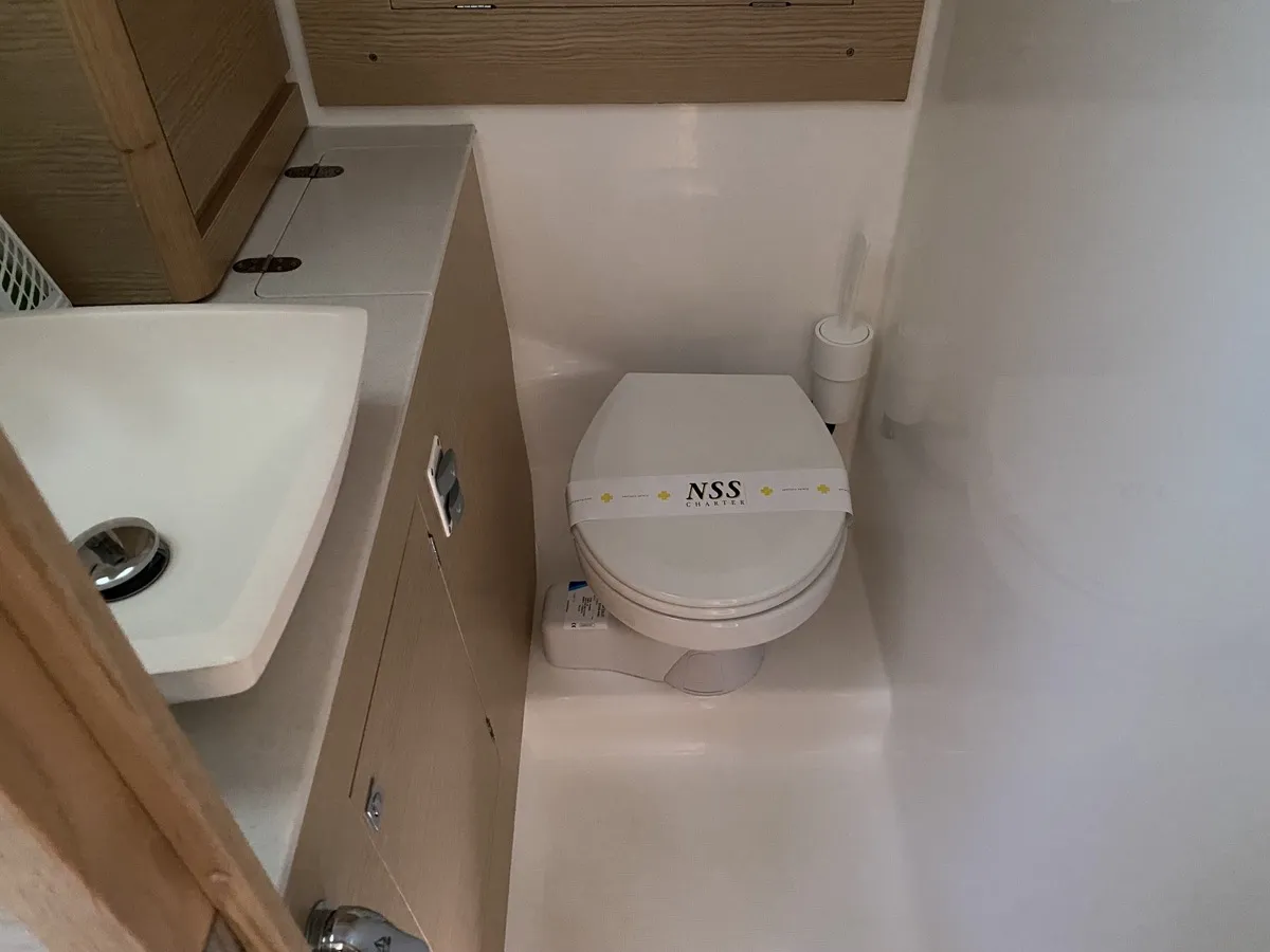 Dufour 390 Grand Large Musica — foto dello yacht n. 16