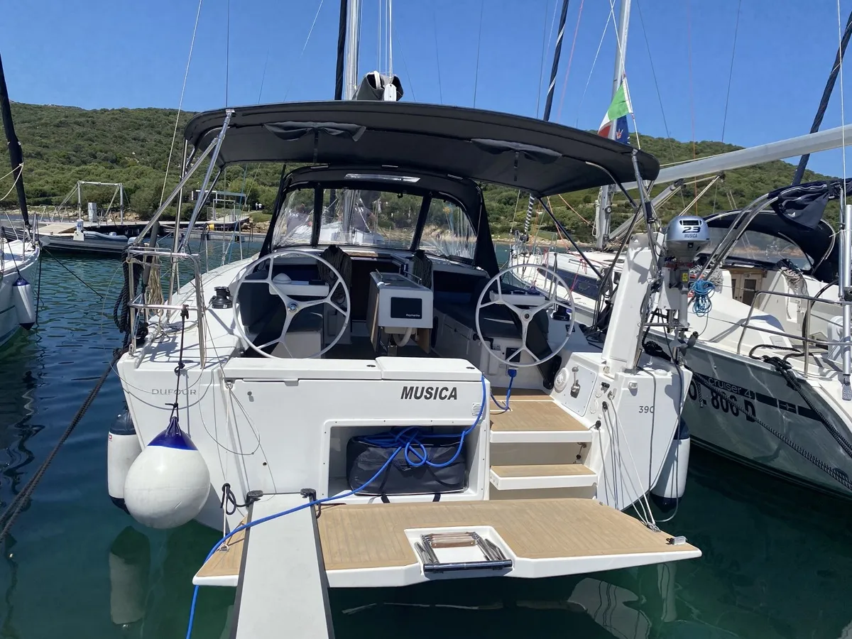 Dufour 390 Grand Large Musica — foto dello yacht n. 15
