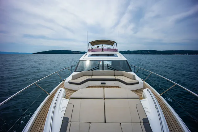 Princess S65 MIRNO MORE — yacht photo 9