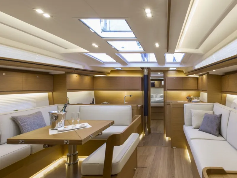 Dufour 520 Grand Large Anima — yacht photo 2