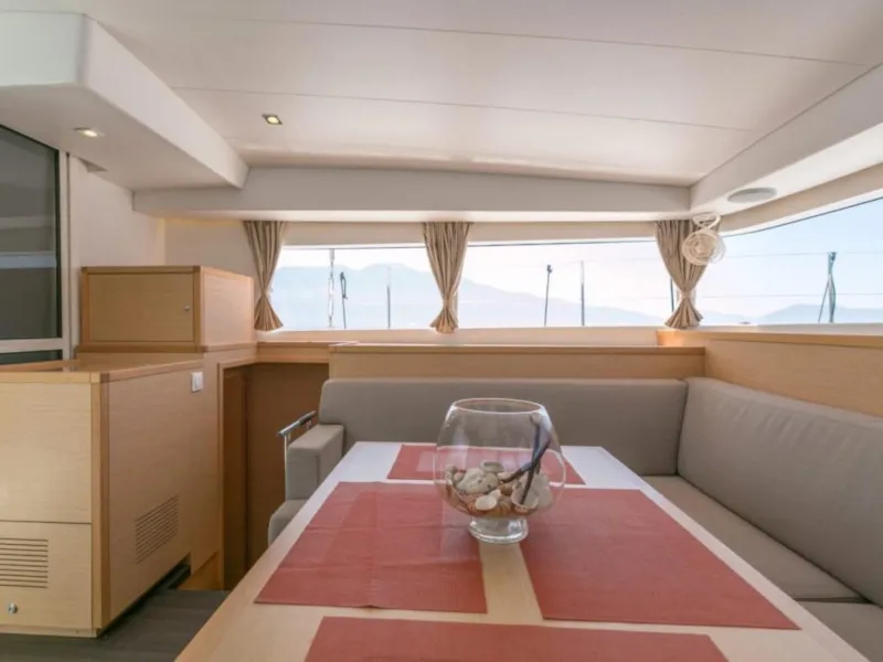 Lagoon 400 S2 Armonia — foto dello yacht n. 2
