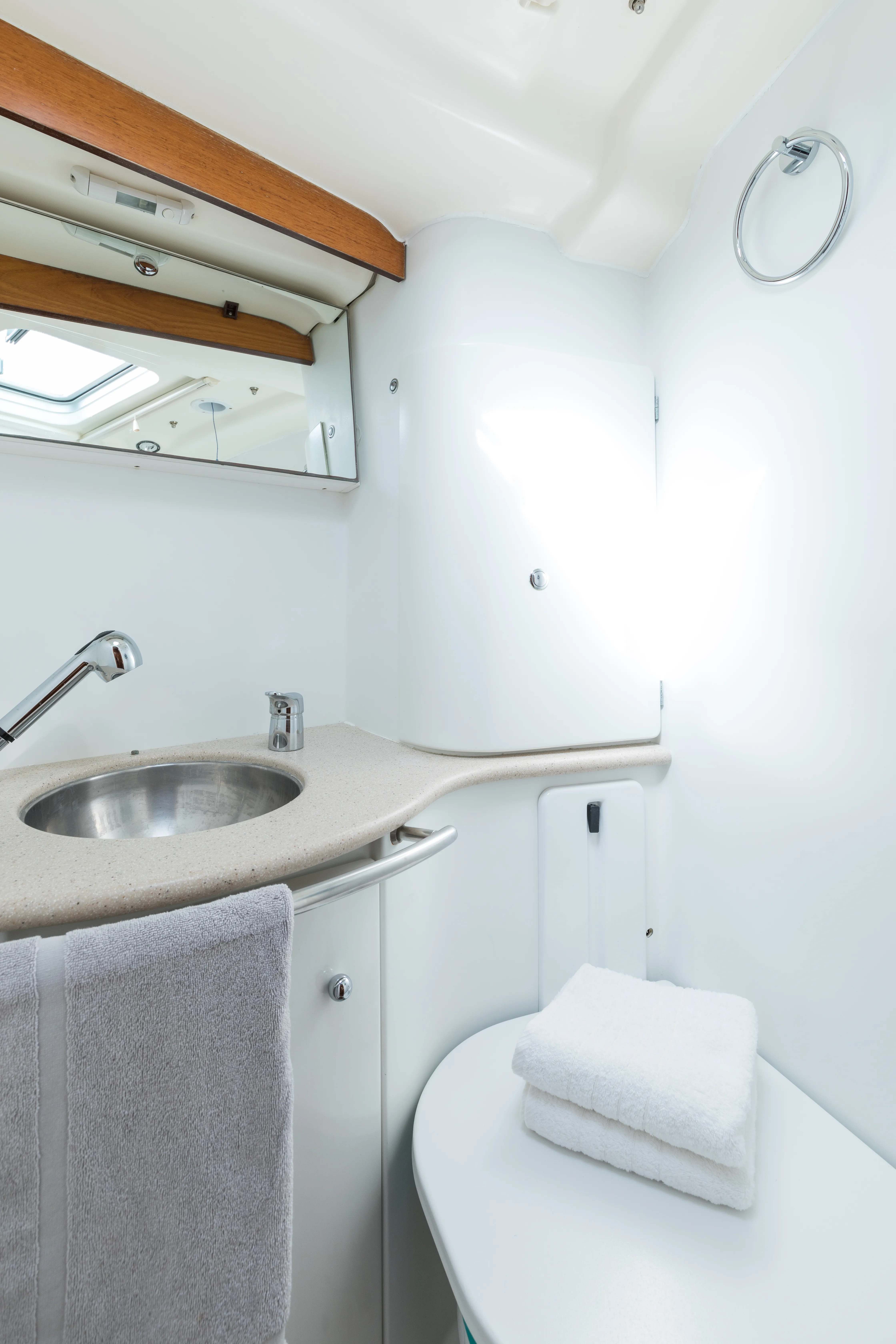 Sun Odyssey 54DS Morpheus — yacht photo 10