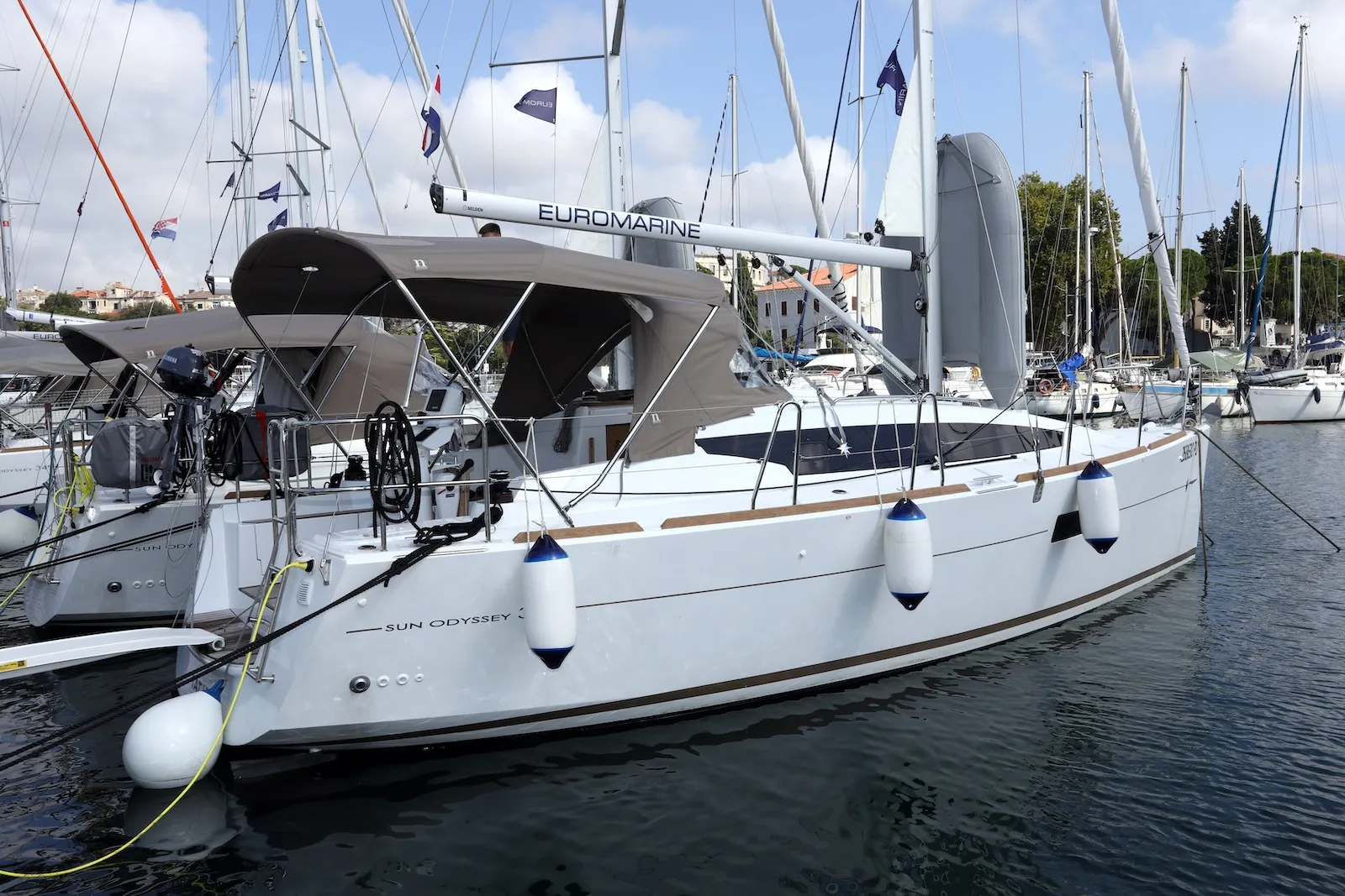 Sun Odyssey 319 Tatjana — фотография яхты 7