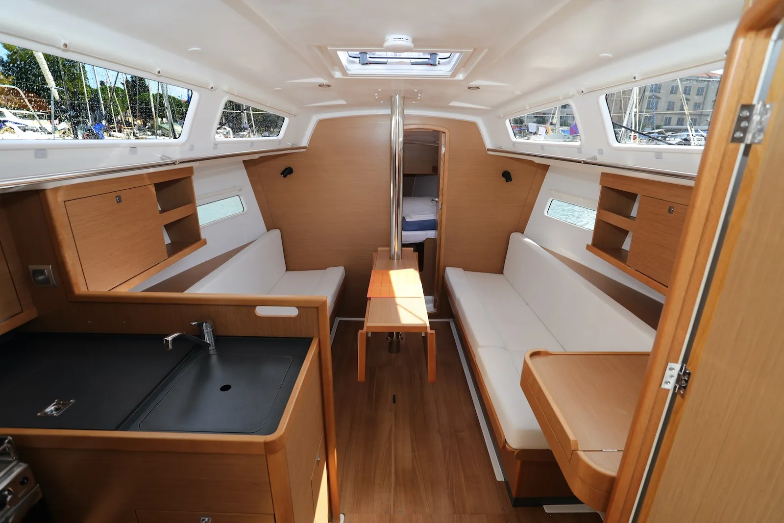 Sun Odyssey 319 Tatjana — фотография яхты 5