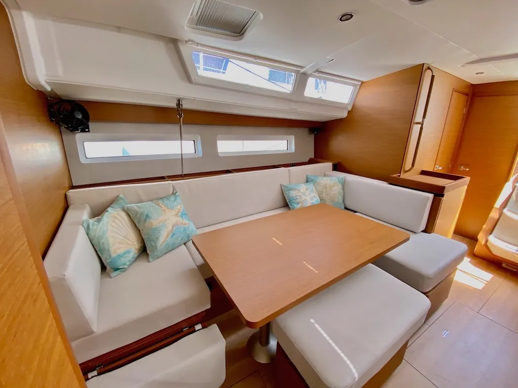 Sun Odyssey 490 PERSIK — yacht photo 8