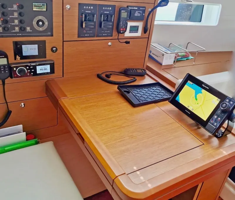Jeanneau 51 KATRINA — yacht photo 18