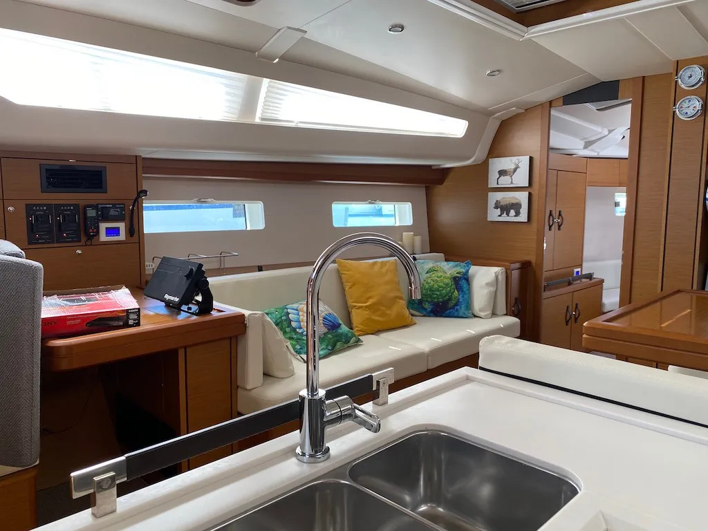 Jeanneau 51 KATRINA — yacht photo 19