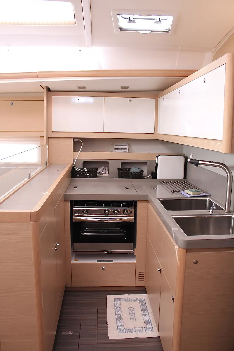 Dufour 530 Why Not 18 — yacht photo 2