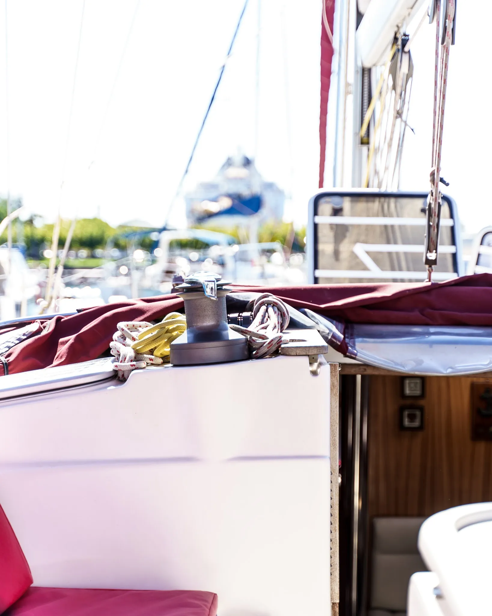 Dufour 43 Andromeda — jahtikuva 2