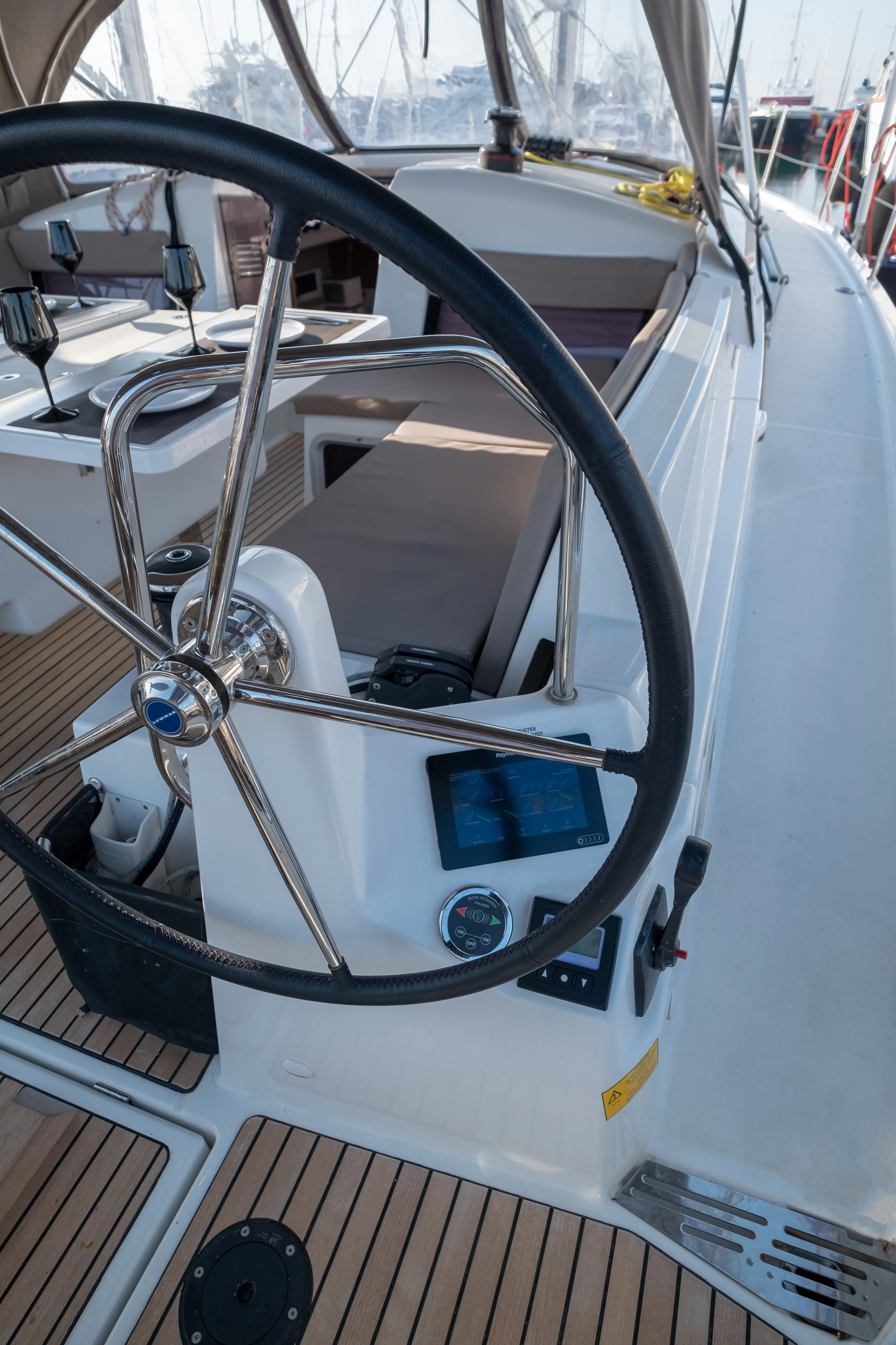 Sun Odyssey 440 Ioleta — fotografia jachty 2