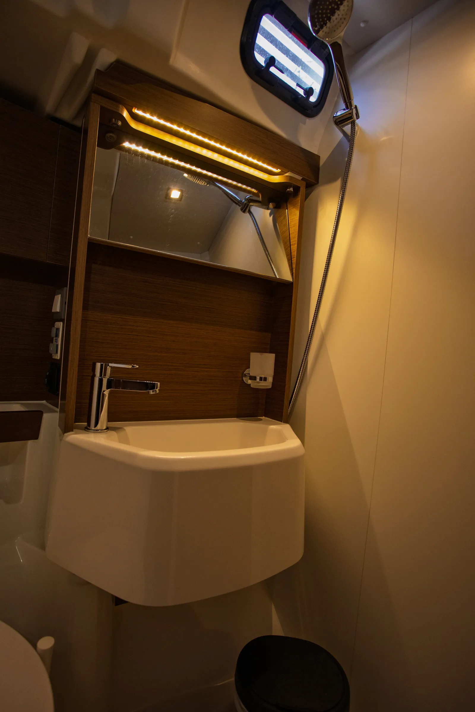 Oceanis 51.1 Le Streghe - Comfort line — фотография яхты 6