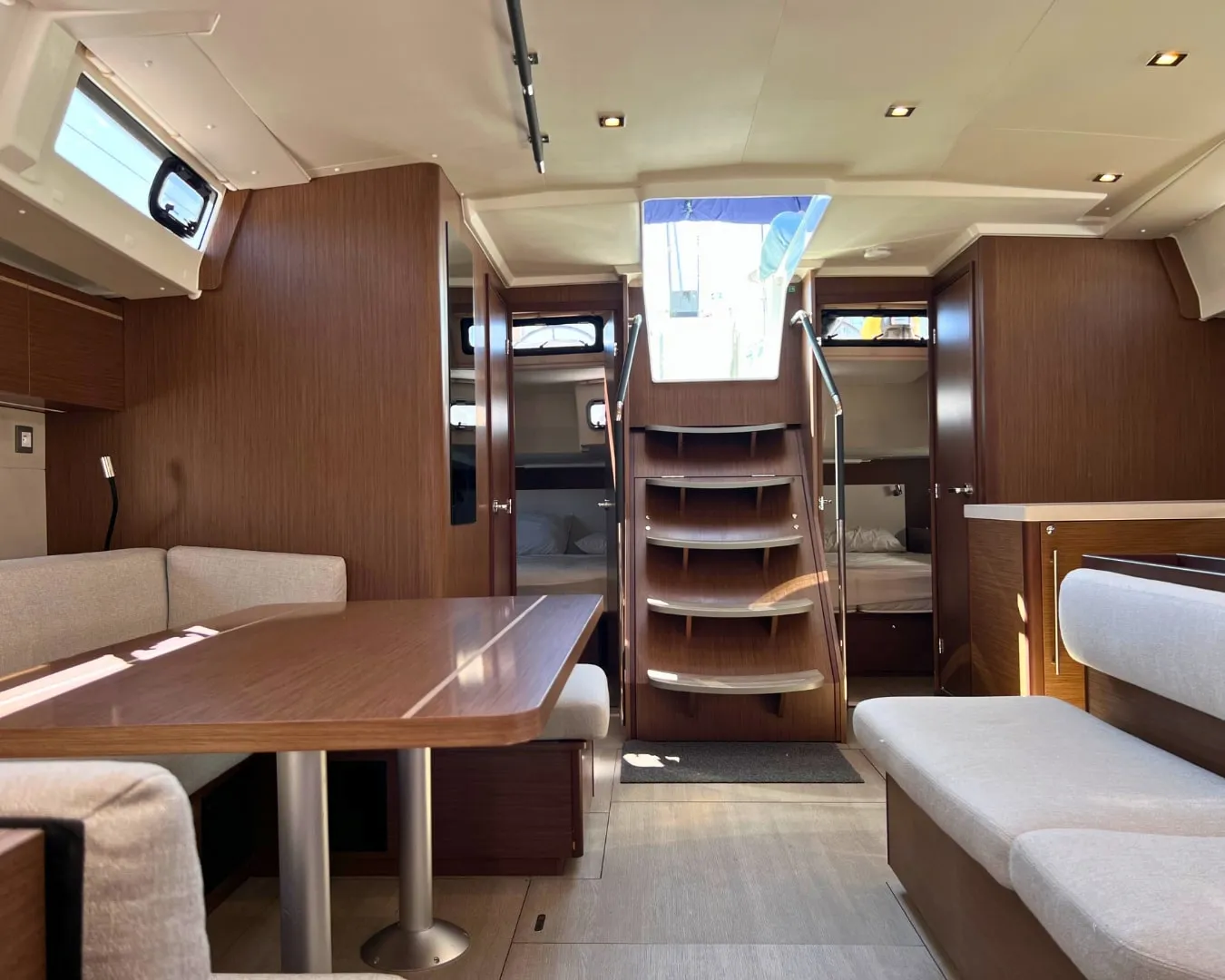 Oceanis 51.1 Le Streghe - Comfort line — фотография яхты 5