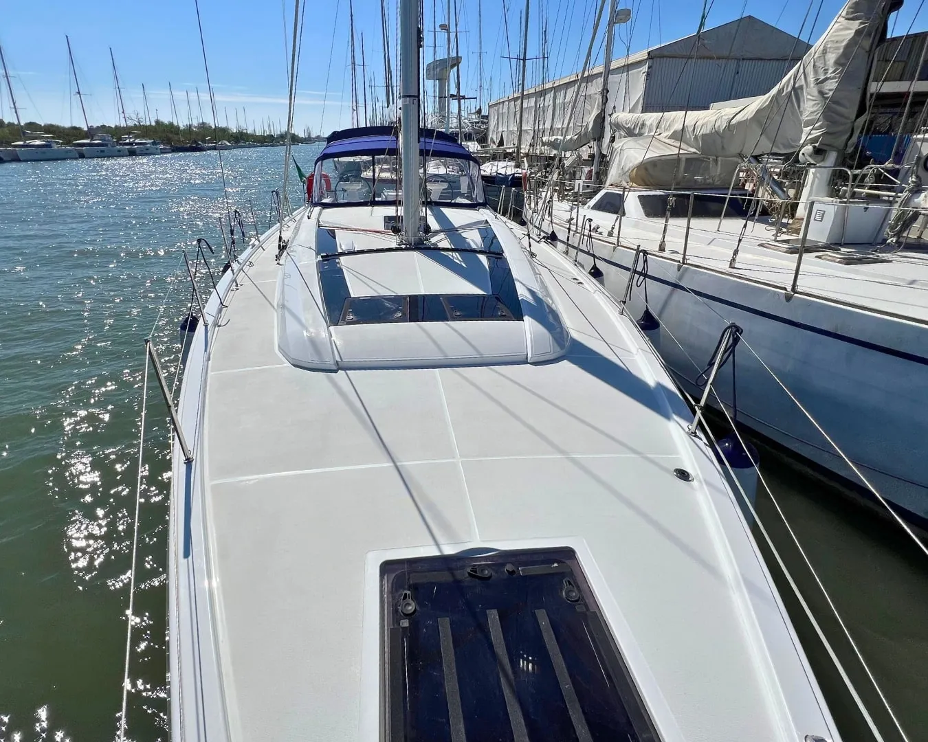 Oceanis 51.1 Le Streghe - Comfort line — фотография яхты 3