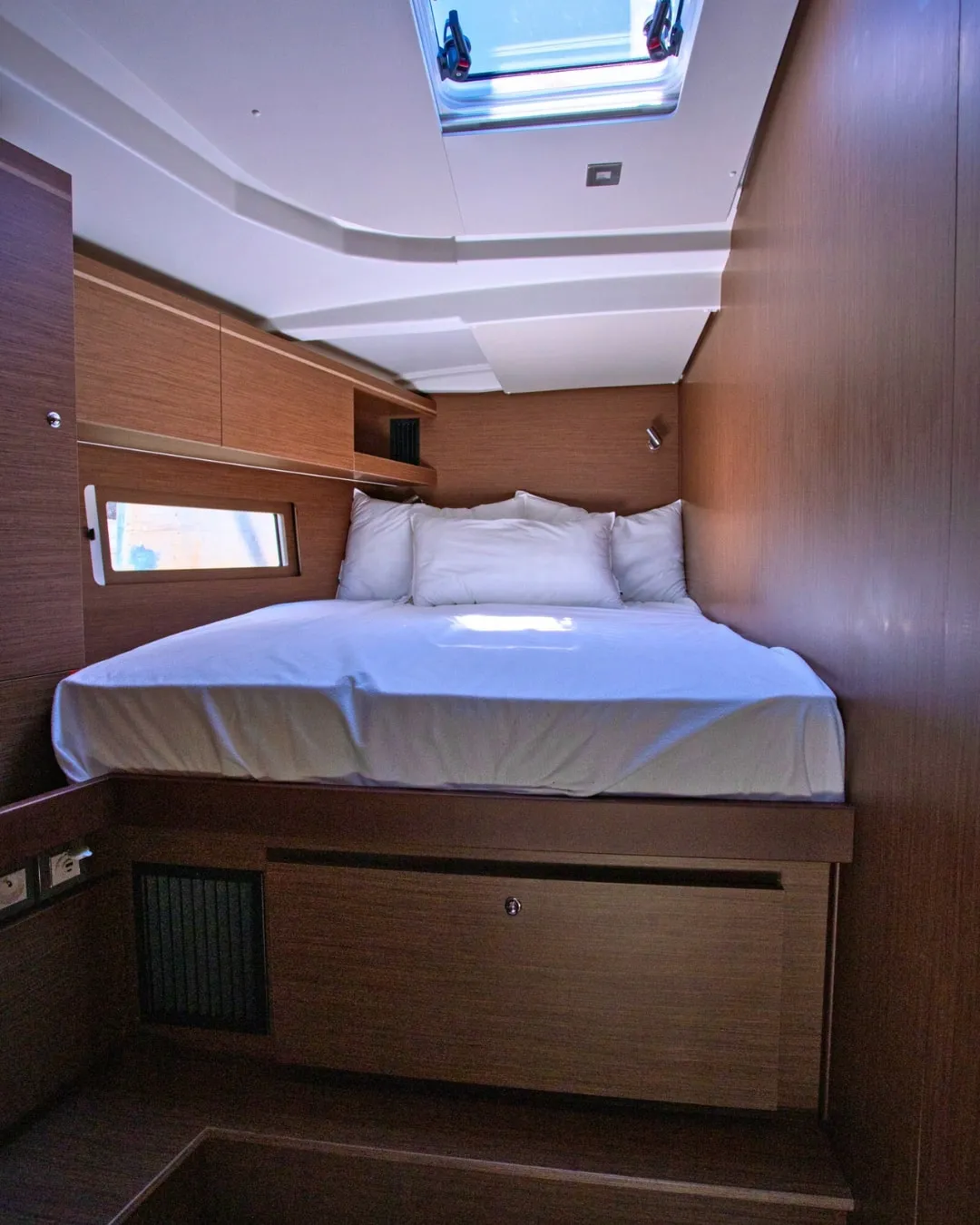 Oceanis 51.1 Le Streghe - Comfort line — фотография яхты 23