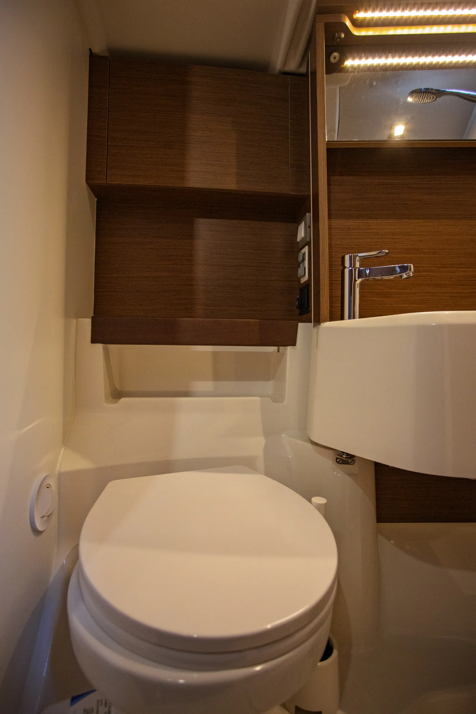 Oceanis 51.1 Le Streghe - Comfort line — фотография яхты 11
