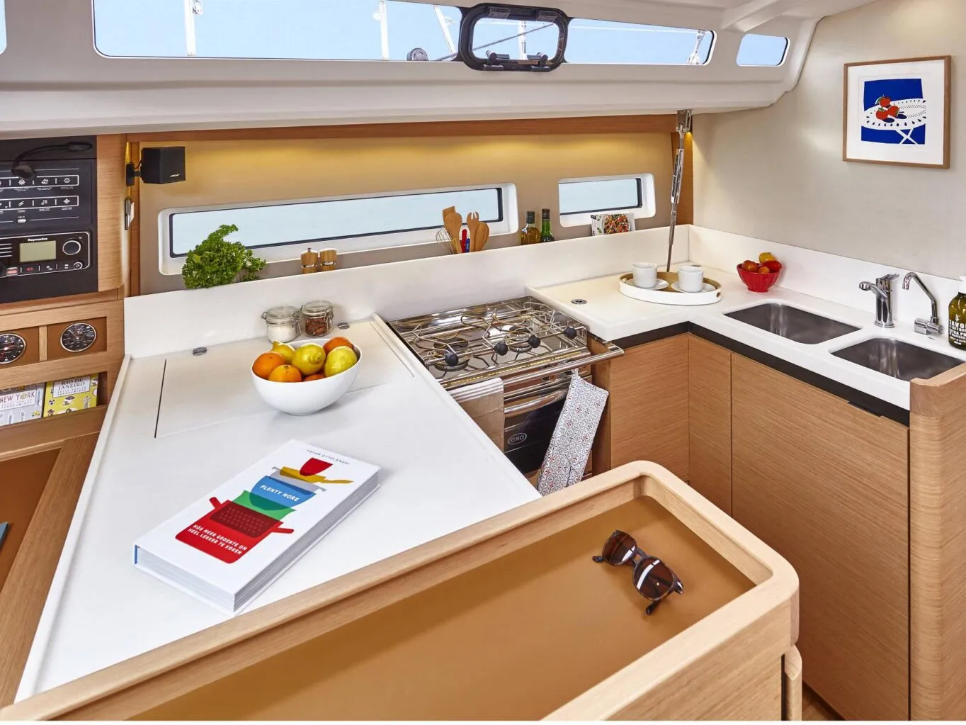 Sun Odyssey 440 Astro — fotografia jachty 2