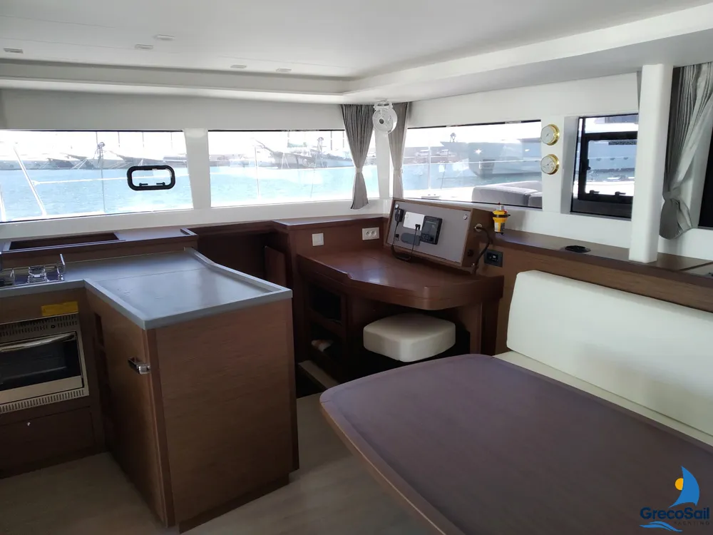 Lagoon 450 Fly Grecostar — фотография яхты 16