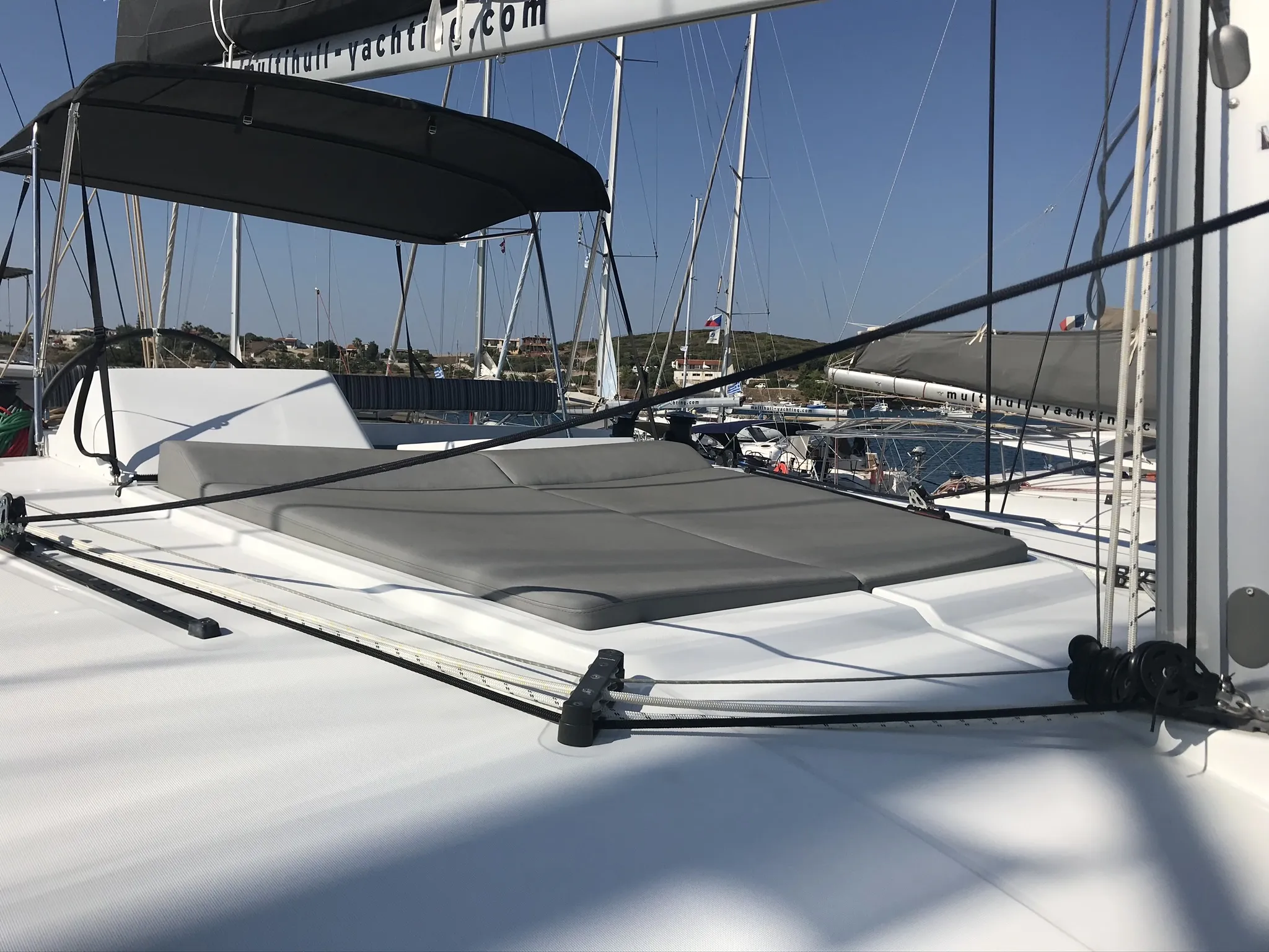 Lagoon 450 Fly SoulMate — фотография яхты 11