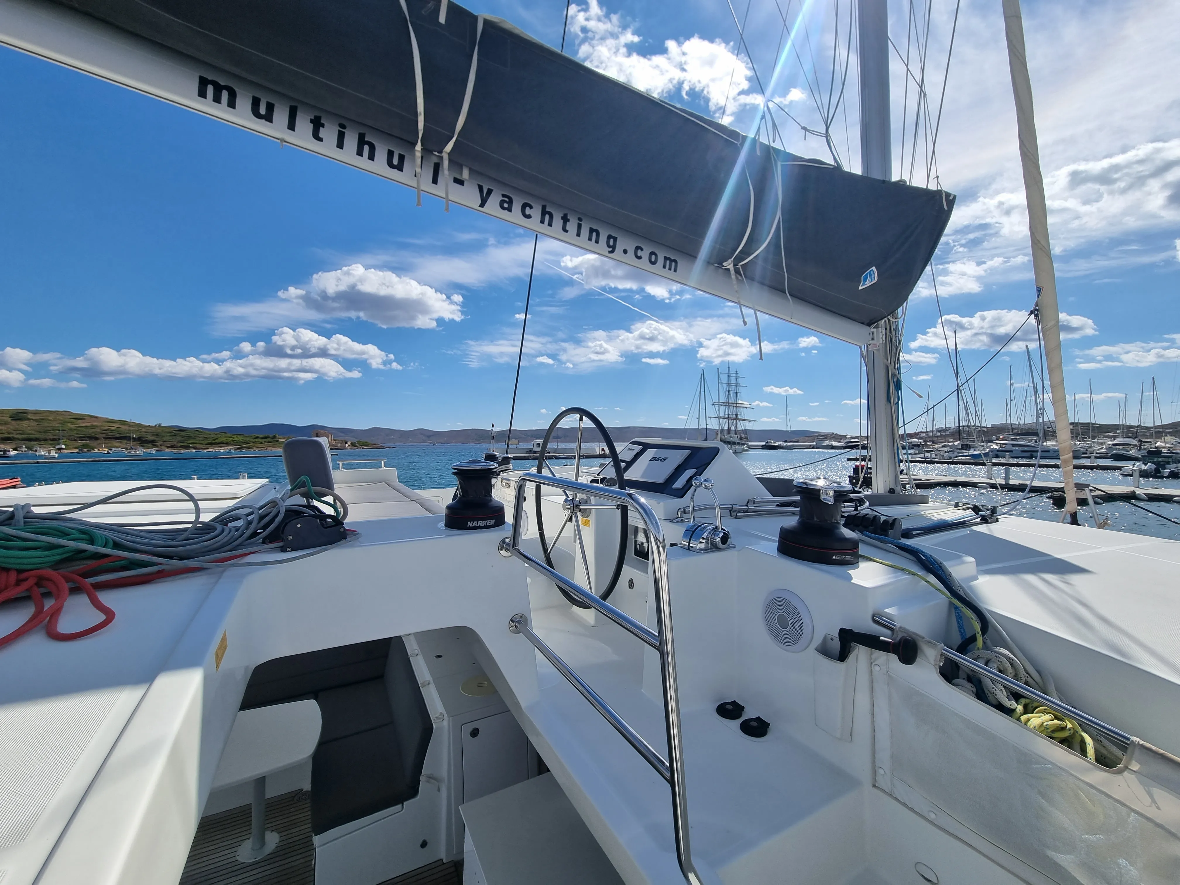 Lagoon 450 Fly Lalouche — фотография яхты 3