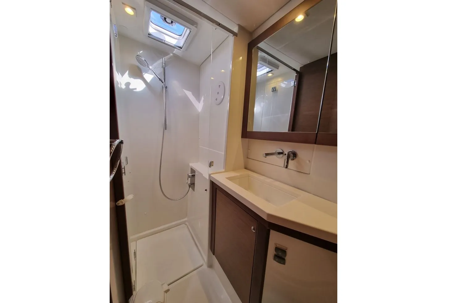 Lagoon 450 Fly Lalouche — фотография яхты 6
