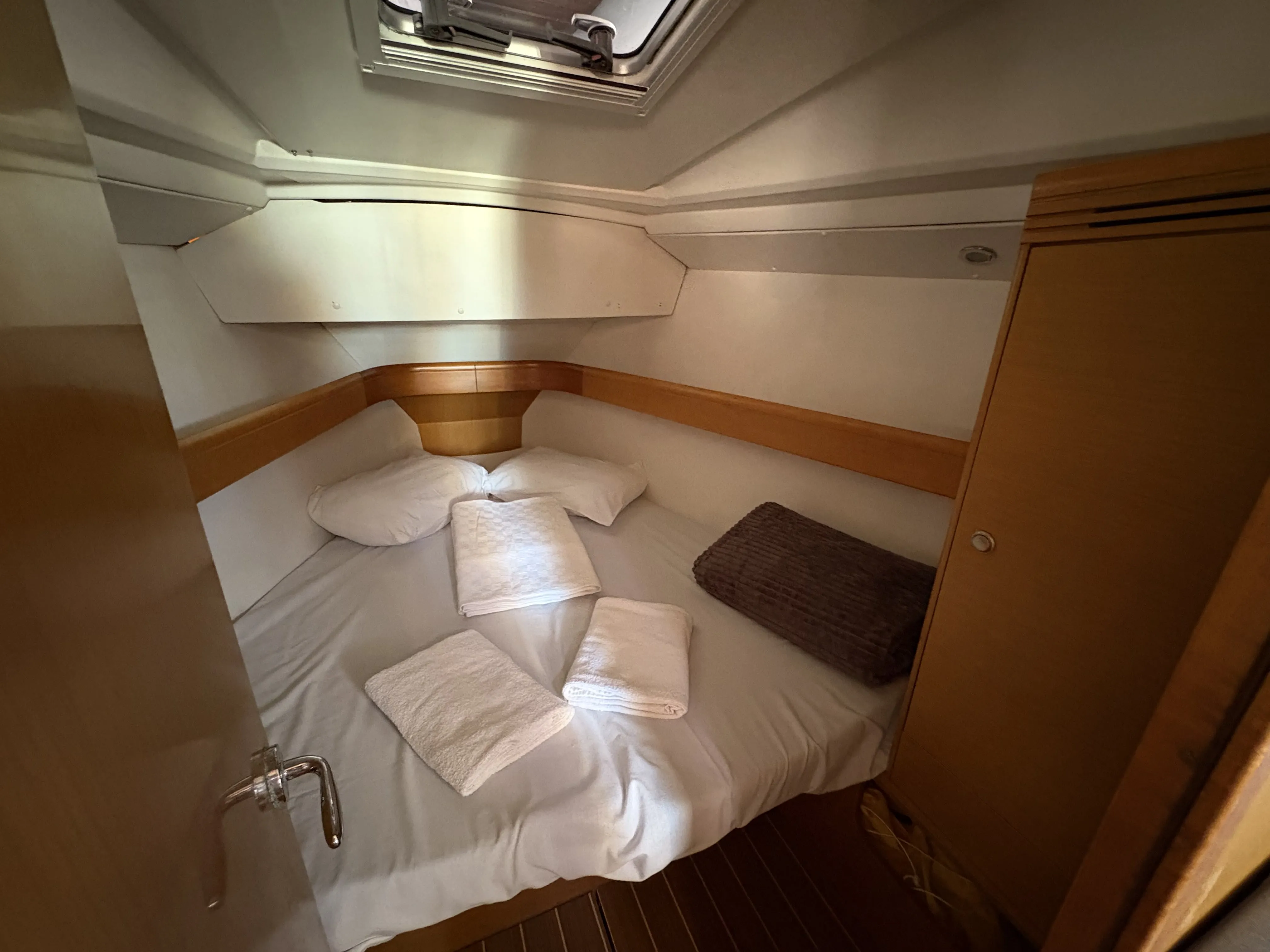 Sun Odyssey 36i Sail Mira — jahtikuva 17