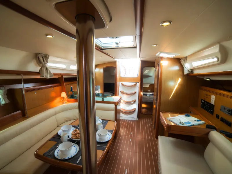 Sun Odyssey 42 i Triton (NEW sails 2021) — фотография яхты 6
