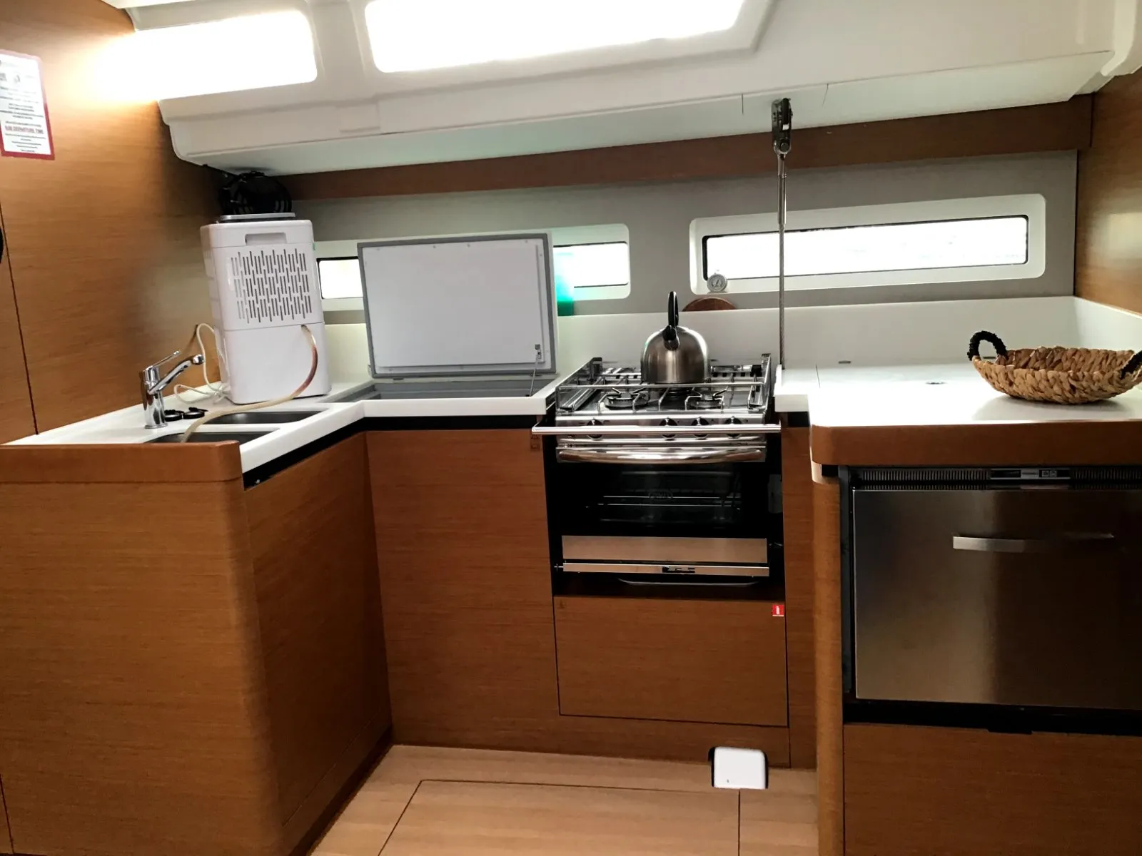 Sun Odyssey 490 Helia (A/C, Gen. 10kVA, Electric Winch NEW 2022) — yacht photo 12