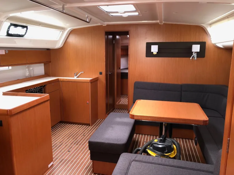 Bavaria Cruiser 51 Alma Libre III — fotografia jachty 2