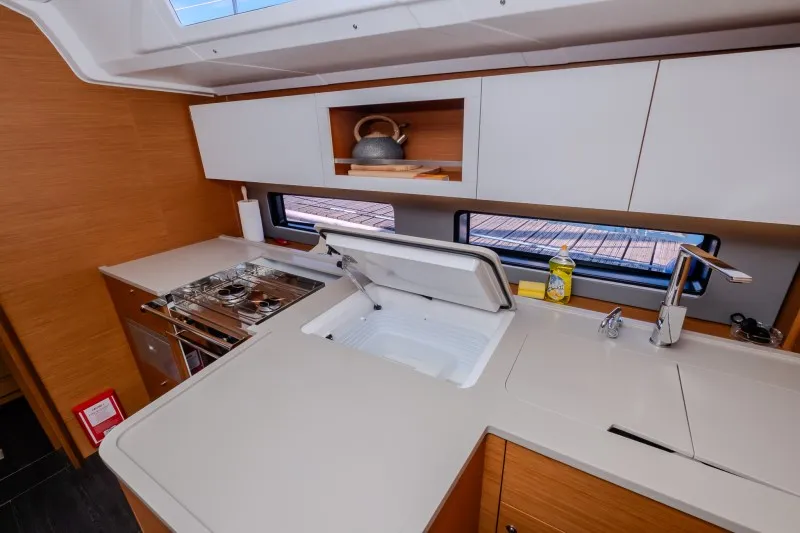 Dufour 41 Grand Large Anita — yacht photo 28