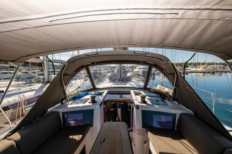 Dufour 41 Grand Large Anita — yacht photo 27