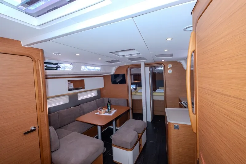 Dufour 41 Grand Large Anita — yacht photo 24