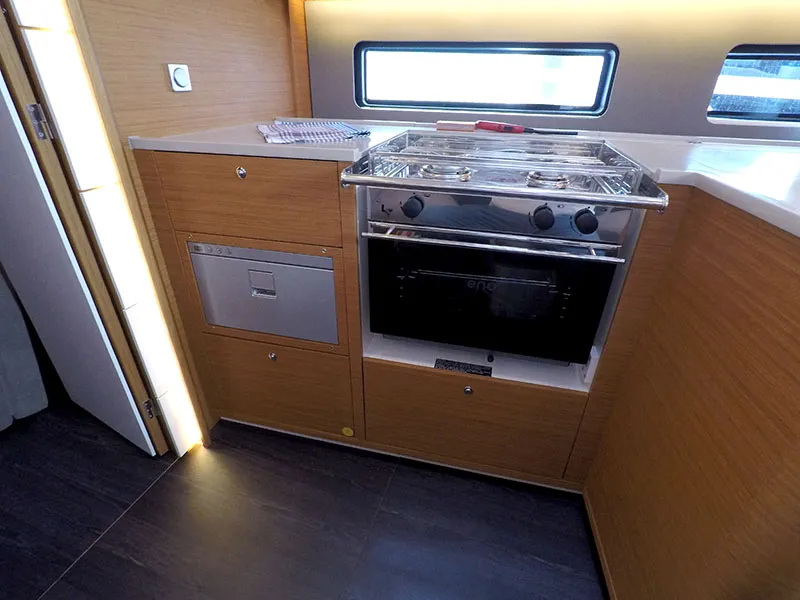 Dufour 41 Grand Large MOMA — yacht photo 21