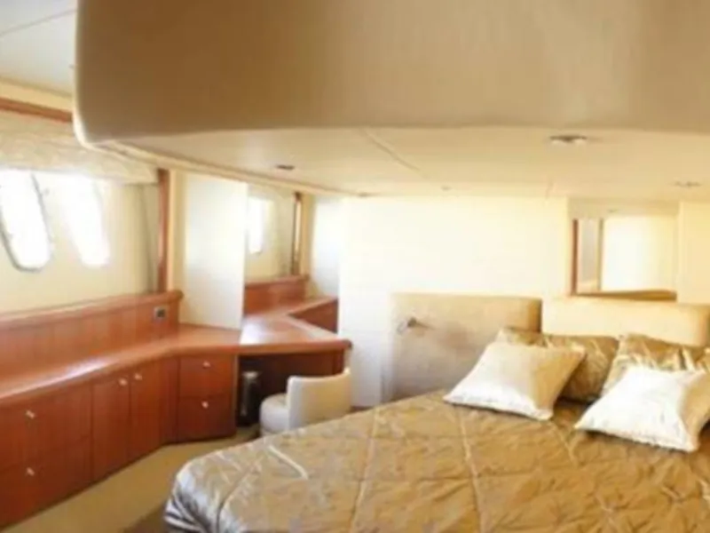 Sunseeker Manhattan 50 Aviator — yacht photo 4