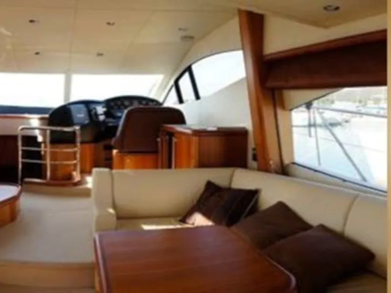 Sunseeker Manhattan 50 Aviator — yacht photo 17