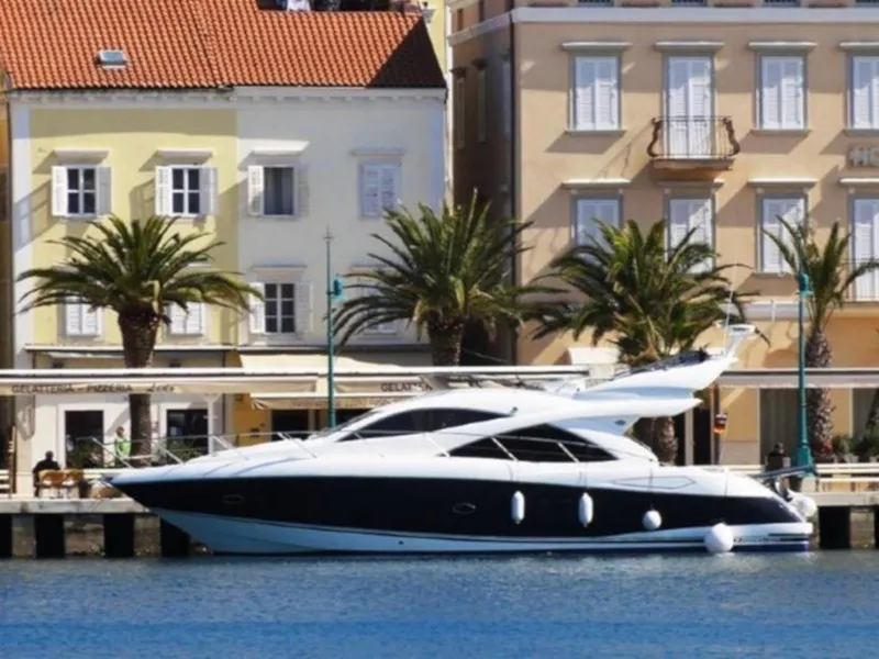 Sunseeker Manhattan 50 Aviator — yacht photo 19