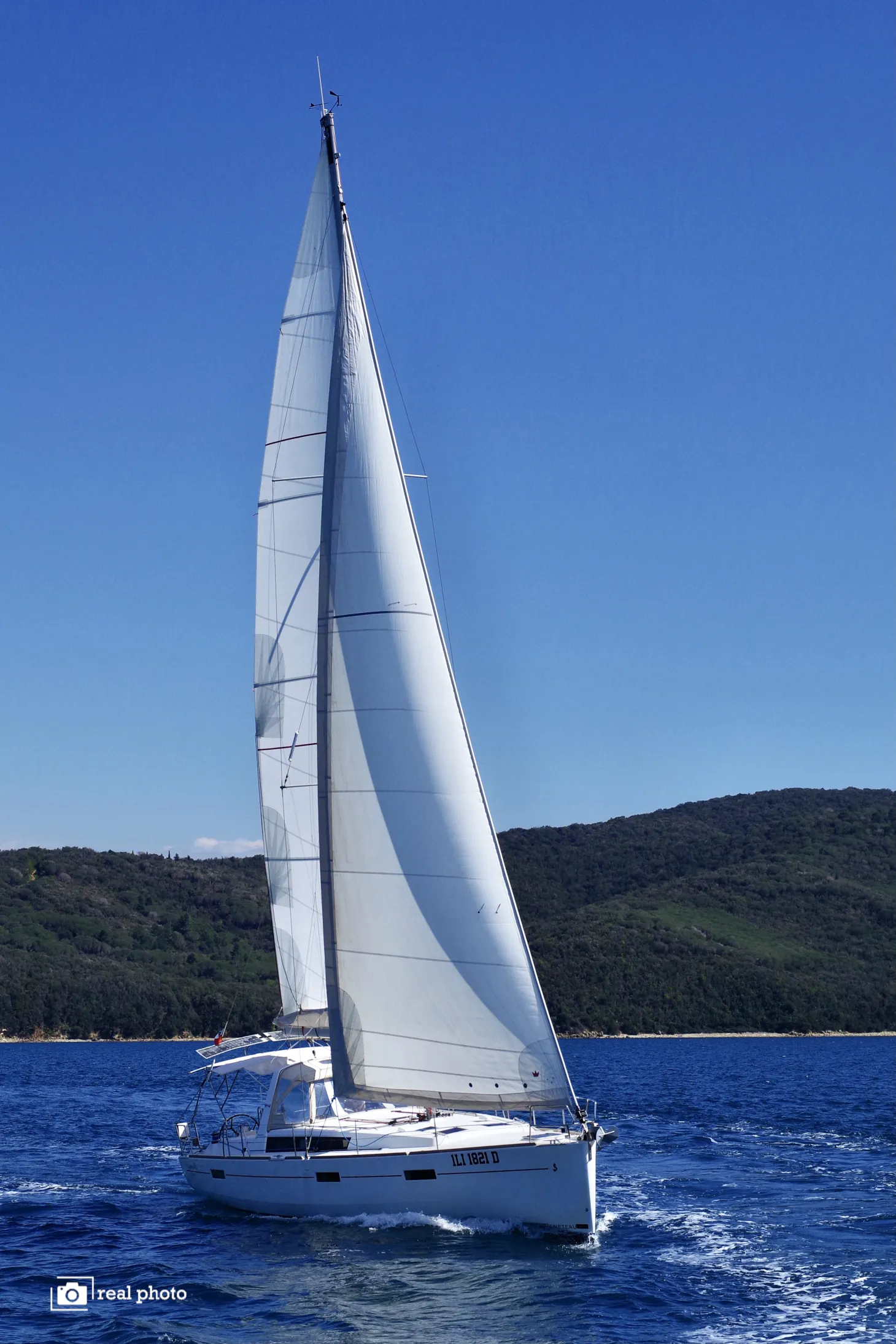 Oceanis 45 Gaia - Solar Panel — yacht photo 2