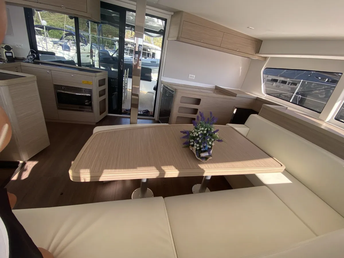 Lagoon 42 Copernicus (GND) — yacht photo 2