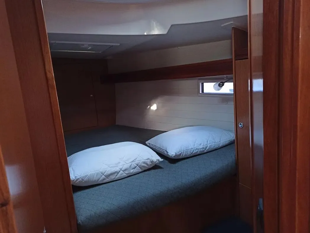 Bavaria Cruiser 45 Saffron — jahtikuva 5
