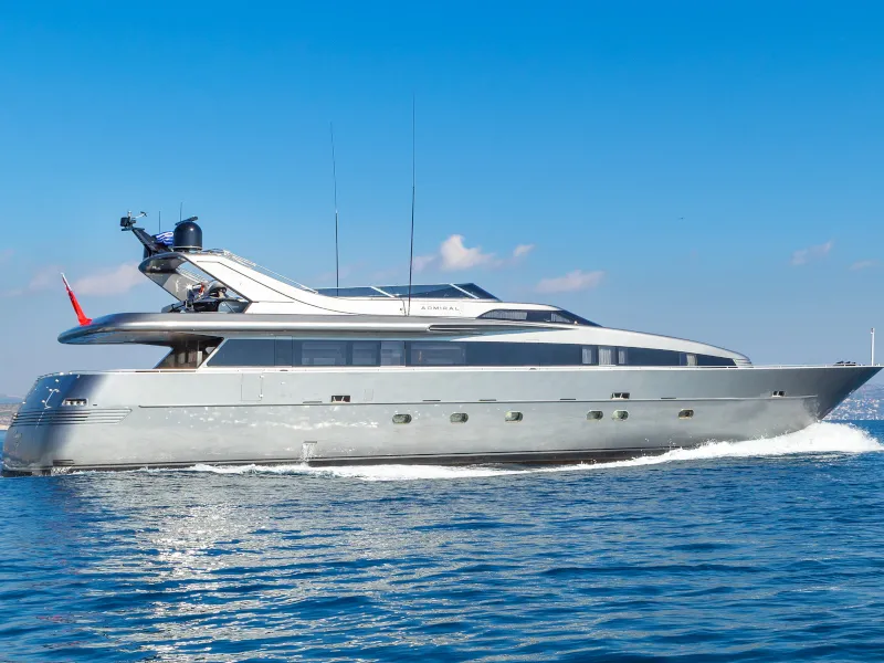 Admiral 101 SUMMER FUN — yacht photo 60