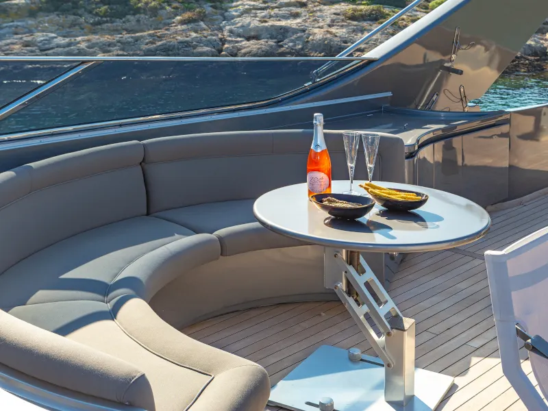 Admiral 101 SUMMER FUN — yacht photo 44