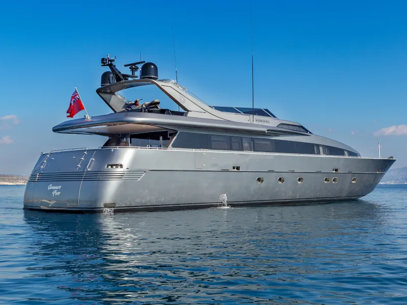 Admiral 101 SUMMER FUN — yacht photo 47