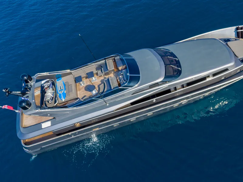 Admiral 101 SUMMER FUN — yacht photo 10