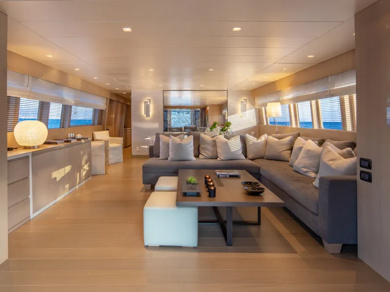 Admiral 101 SUMMER FUN — yacht photo 84