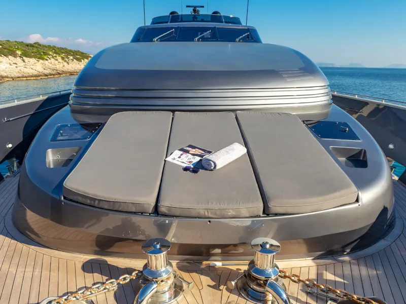 Admiral 101 SUMMER FUN — yacht photo 85